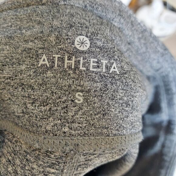 Athleta Women's Gray Capri wide leg pants - Picture 8 of 10